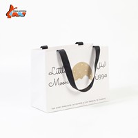 Sac cadeau en papier violet personnalisé avec poignée en ruban rose, sacs d'emballage de luxe imprimés pour boutiques, emballages pour cosmétiques et bijoux