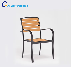 طقم طاولة وكراسي خارجي يحاكي الخشب، مقاوم للماء وسريع الجفاف ومضاد للصدأ، أثاث بسيط للحدائق والشرفات - Product Image 4