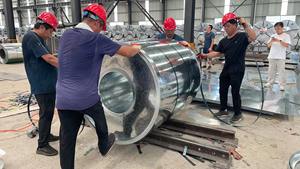 Çin <span class=keywords><strong>Shandong</strong></span> Önceden Boyalı Galvalume Çelik Ürünleri <span class=keywords><strong>PPGI</strong></span>/PPGL Renkli Kaplamalı Galvanizli Çelik Rulo Çatı Kaplaması İçin Rekabetçi Fiyat - Product Image 2