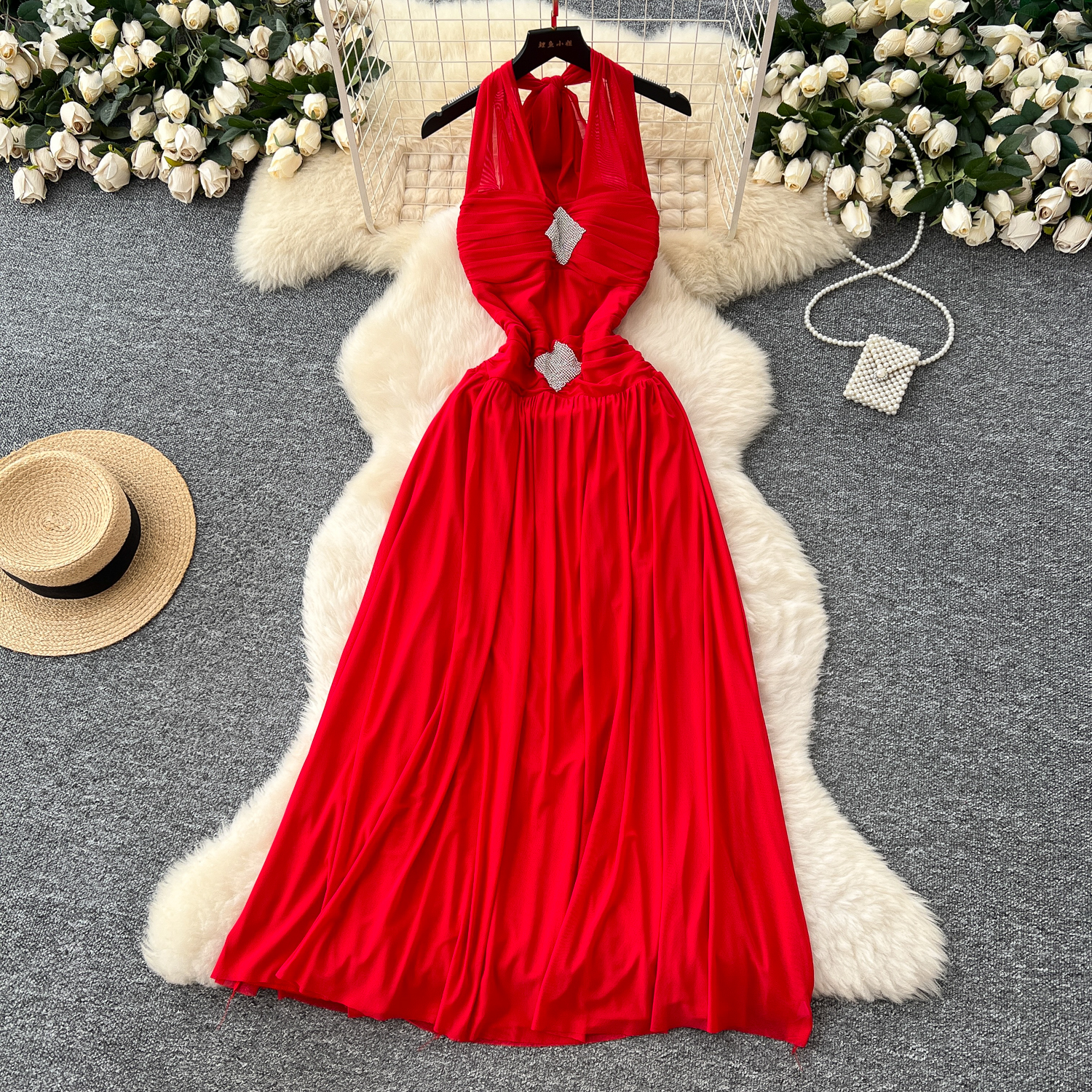 Crystal Pleated Maxi Dress Women's Halter Neck Chiffon Gown With Flared  Skirt for Red Carpet Galas| Alibaba.com