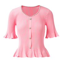 Haut en maille élégant pour femme avec strass, col et manches évasées, ourlet peplum, coupe ajustée