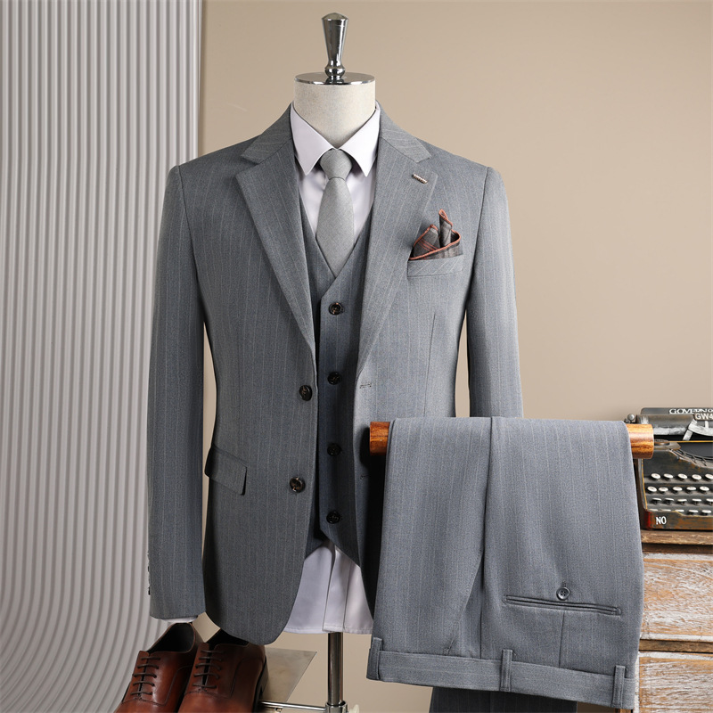 Gray (three-piece set)
