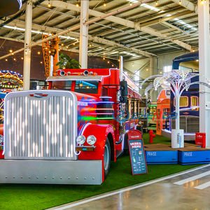 Big Cool Food Trucks comme <span class=keywords><strong>Optimus</strong></span> <span class=keywords><strong>Prime</strong></span> US Standard Ice Cream Hot Dog Food Cart Meilleure vente Remorque alimentaire à vendre - Product Image 1