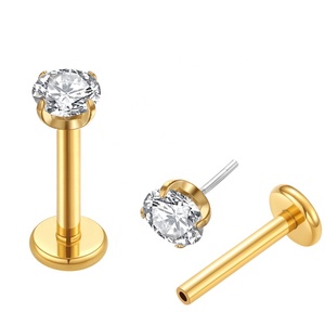 Piercings labret en titane ASTM F136 sans filetage, à enfiler, avec zircon cubique transparent et plaqué <span class=keywords><strong>or</strong></span>, à dos plat, pour <span class=keywords><strong>lèvre</strong></span> et oreilles, vente en gros de piercings corporels - Product Image 1