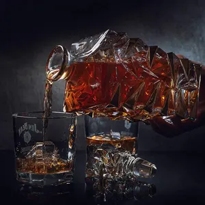 Offre Spéciale bouteille de vin en verre transparent 500ml bouteille de liqueur vodka gin bouteille de whisky bleu personnalisée