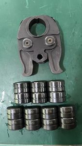 Outil de sertissage hydraulique <span class=keywords><strong>à</strong></span> batterie haute Force 19kN Portable SD1930 pour la plomberie HVAC et la connexion de câbles - Product Image 3