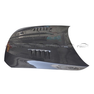 Pour BMW F10 F11 M5 Mtech Msport 520i 520d 540i 550i Capot avant en carbone avec prises d'air - Product Image 5