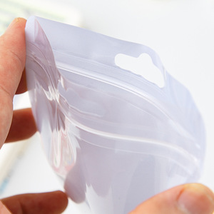 Petit sac refermable en plastique de qualité alimentaire 20*30cm avec fenêtre, trois côtés scellés, réutilisable, étanche, pour gelée, <span class=keywords><strong>chewing</strong></span>-<span class=keywords><strong>gum</strong></span>, lait, cadeau coloré - Product Image 4