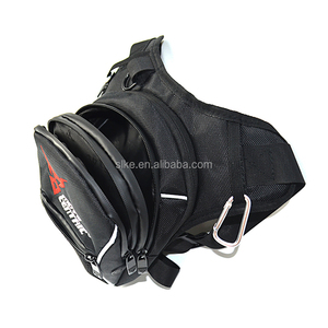 Bolsa de Pierna y Cintura Expandible SLKE Knight Equipment, Negra, Impermeable, para Motociclismo y Carreras, de Poliéster - Product Image 3