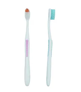 Brosse à dents adulte en plastique de haute qualité brosse à dents adulte à tête ovale pour usage domestique