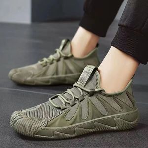 Low-price wholesale casual comfortable walking shoes with soft soles, durable and breathable mesh upper, sports shoes - Product Image 3