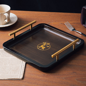 Plateau de service en bambou de style européen avec poignées métalliques, emblème cerf doré, pour café, thé, collations, usage hôtelier - Product Image 1