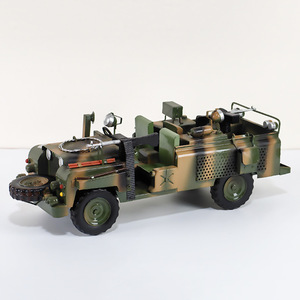 Modelo de Jeep Todoterreno Táctico <span class=keywords><strong>Land</strong></span> Rover de la Segunda Guerra Mundial, Coche de Hierro Hecho a Mano, Vitrina Vintage Coleccionable para Vinos, Decoración Navideña - Product Image 2