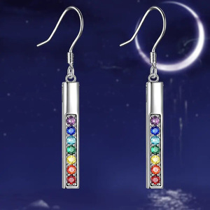 Orecchini Pendenti con Zirconi Colorati per Donne, Gioielli di Moda Vivaci e Unici - Product Image 3