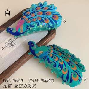 Pince à cheveux en acrylique motif paon 6 cm, design tendance pour femme, usage quotidien, haute qualité - Product Image 3