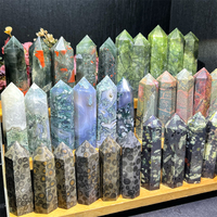 Tour de point de matériaux mixtes en cristal naturel de pierre polie en gros pour la méditation