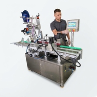 Machine d'étiquetage haute précision à 3 côtés/sur le dessus pour emballages cosmétiques, applicateur de plateaux, machine d'étiquetage