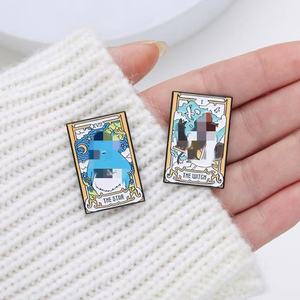 Al por mayor: Pines, broches y insignias metálicos de la serie Dark Original, bonitos, de anime, <span class=keywords><strong>manga</strong></span>, bidimensionales, de dibujos animados y de tarot, como artículos periféricos y souvenirs - Product Image 4