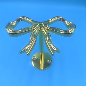 Gancho para Cortina de Metal Personalizado, Diseño Moderno y Duradero, Accesorio de Ferretería Dorado - Product Image 2