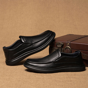 Men's Genuine Leather Loafers <b>Round</b> Toe Slip-On Rubber Outsole <b>Cushioned</b> Office Career Autumn Black Dress Shoes - Product Image 3