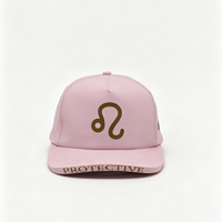 Topi Baseball Pink dengan Cetakan Simbol Zodiak Leo, Topi Snapback 5 Panel Bahan Polyester dengan Logo Bordir untuk Hadiah Promosi