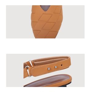 Sandales pour femmes en cuir de veau 100% à bout pointu, tressées, talons bas de 4,5 cm, talons épais confortables et luxueux, sandales pour femmes fabriquées en usine - Product Image 6