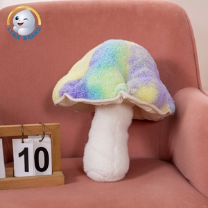 Gnomos de Peluche de Terciopelo con Forma de Hongo, Lindos Gnomos de Hongo Mágico con Cabeza Roja, Juguetes de Peluche de Hongo - Product Image 5