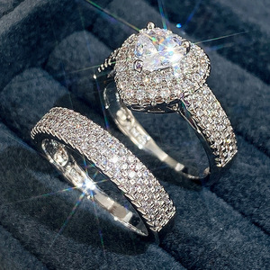 Set di Anelli con Zirconi a Forma di Cuore per Donne, Gioielli di Lusso per Matrimoni e Fidanzamenti - Product Image 4