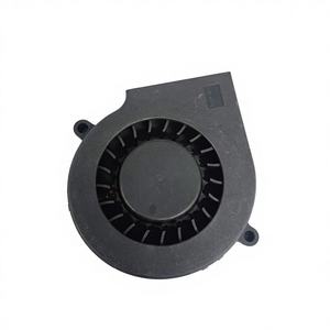 Ventilador Elétrico UitraFan DC 7015 12V com Fluxo Laminar e Lâminas de Plástico com Rolamento de Esferas, Personalizável OEM/ODM - Product Image 3