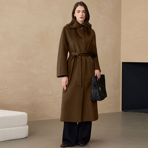 Manteau long double face en cachemire et laine pour femme, style Hepburn, avec détails perlés, doublure polaire et fermeture éclair - Collection Hiver 2025 Commuter - Product Image 1