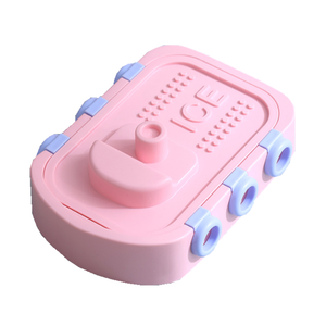 Moule à glace en silicone sans BPA en forme d'animaux mignons, capacité 6 sorbets, pour la fabrication de bâtonnets glacés DIY pour enfants et usage domestique - Product Image 1