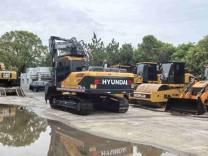 รถขุดไฮดรอลิกขนาดกลาง Hyundai R220 22 ตัน สำหรับงานก่อสร้างและงานดินดิบ - Product Image 5