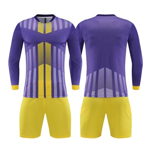 Maillot de football personnalisé à manches longues de haute qualité, respirant, séchage rapide, 100 % polyester, imprimé par transfert thermique, uniforme d'entraînement - Product Image 6