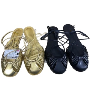 Sandales plates à bride cheville pour femme, effet métallisé doré, bout rond ajouré, chaussures ouvertes - Product Image 5