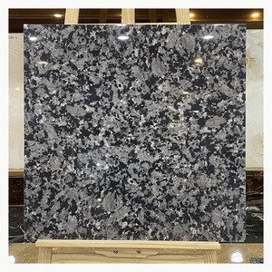 กระเบื้องปูพื้นพอร์ซเลนขัดเงาเต็มแผ่น ลายหินแกรนิตสีขาว ขนาด 60x60 ซม. เหมาะสำหรับตกแต่งห้องรับประทานอาหารในบ้านสไตล์โมเดิร์น - Product Image 2