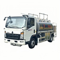 Camion-citerne à carburant Sinotruk Howo Mini, 3 tonnes, en alliage d'aluminium, neuf, 4x2, roues motrices, transport d'huile, d'essence ou de diesel, exportation