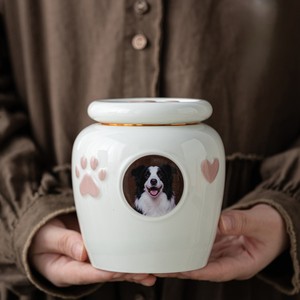 Luxuriöse Hochwertige Keramik-Urne für Haustiere, Gedenkbehälter aus Kunstharz, Hochwertiger Aufbewahrungstank für Katzen- und Hundeasche, Katzensarg & Urne - Product Image 5