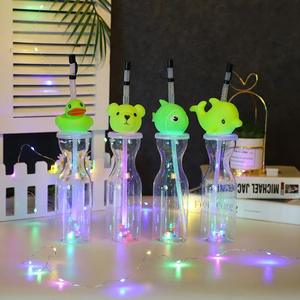 500ML taza <span class=keywords><strong>de</strong></span> dibujos animados <span class=keywords><strong>de</strong></span> moda LED taza <span class=keywords><strong>de</strong></span> paja para niños área escénica zoológico Parque <span class=keywords><strong>de</strong></span> Atracciones Acuario <span class=keywords><strong>botella</strong></span> <span class=keywords><strong>de</strong></span> plástico <span class=keywords><strong>de</strong></span> viaje al aire libre - Product Image 2