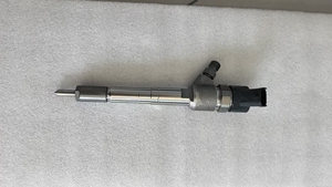 Inyector de Combustible Common Rail de Alta Calidad 0445110310 0305BM0071N, Inyector Diésel para Motor Mahindra Scorpio CRDe - Product Image 5
