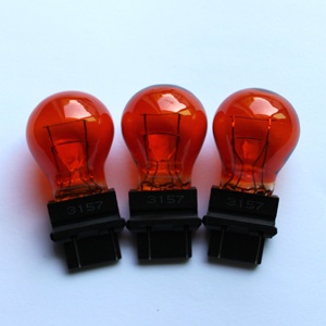 Bombillas de Luz Automotriz Miniatura de Calidad 3157A, 12V, 27/7W, Luz Trasera, Freno, PY27/7W, Ámbar - Product Image 5