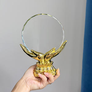 Manecillas doradas <span class=keywords><strong>de</strong></span> resina con placa circular <span class=keywords><strong>de</strong></span> cristal transparente Trofeo <span class=keywords><strong>de</strong></span> premio - Product Image 5