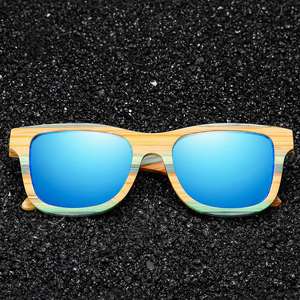 Lunettes de soleil polarisées en bois de bambou, carrées, personnalisées avec logo, pour femmes et hommes, idéales pour le <span class=keywords><strong>skateboard</strong></span> - Vente en gros - Product Image 3