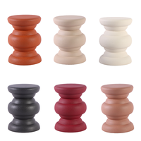 Table d'appoint moderne en fer avec revêtement en poudre de couleur personnalisée, finition résistante à la rouille pour le salon, la chambre à coucher, la décoration de la maison