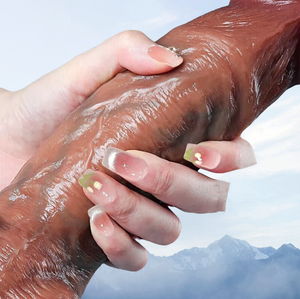 Großhandel Großer Silikon-Dildo Riesiger Realistischer Männlicher Penis Weich Natürlich Paar-Funktion - Product Image 1