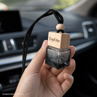 Bouteille de parfum de luxe pour voiture en gros, diffuseur d'huiles essentielles vide TopOne à suspendre pour décoration intérieure avec cordon réglable