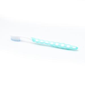 Precio bajo al por mayor Calidad adulto PP + TPR cepillo de dientes portátil Nylon Cerdas cepillo de dientes - Product Image 2