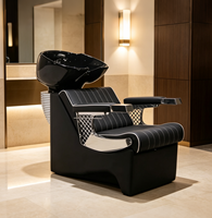Station de lavage de cheveux de qualité supérieure avec design élégant et cadre chromé, chaise de shampooing pour salon de coiffure
