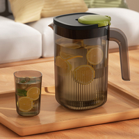 Pichet à eau en plastique Transparent au sésame pour thé aux fruits facile à transporter bouilloire à eau froide 2200ml pot d'eau en matériau de qualité alimentaire avec tasses