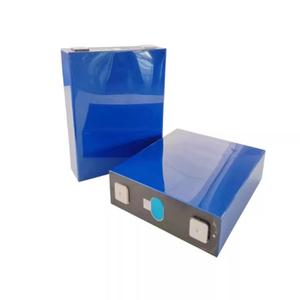 Celda LF230 de 230Ah LiFePO4 con Alta Seguridad y Estabilidad para Infraestructuras Críticas - Product Image 1
