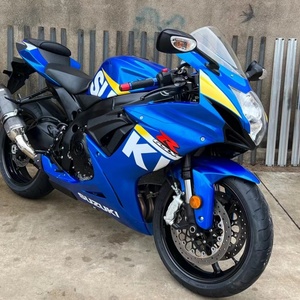 <span class=keywords><strong>Suzuki</strong></span> GSXR750MOTO 2006-2014 <span class=keywords><strong>Moto</strong></span> Sportive Cilindrata <span class=keywords><strong>600</strong></span>-1000CC Prestazioni per Guida Ricreativa e Sportiva <span class=keywords><strong>Moto</strong></span> a Benzina - Product Image 6